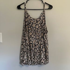 Old Navy tank top size XXL lightly worn